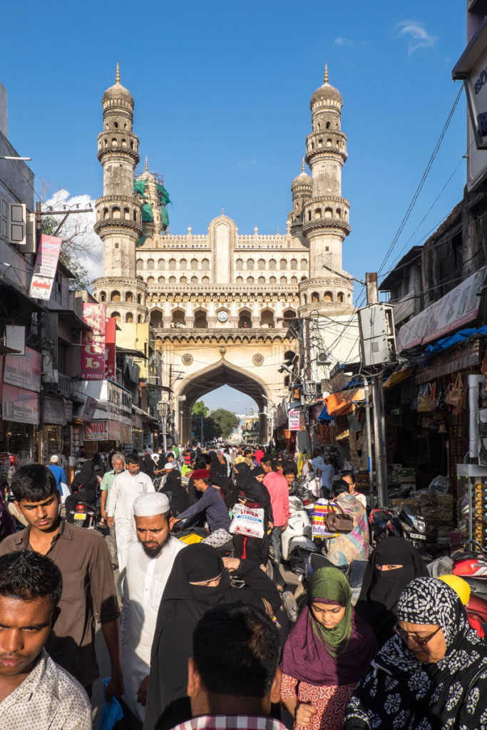 Hyderabad-07-Charminar-Laad-bazaar